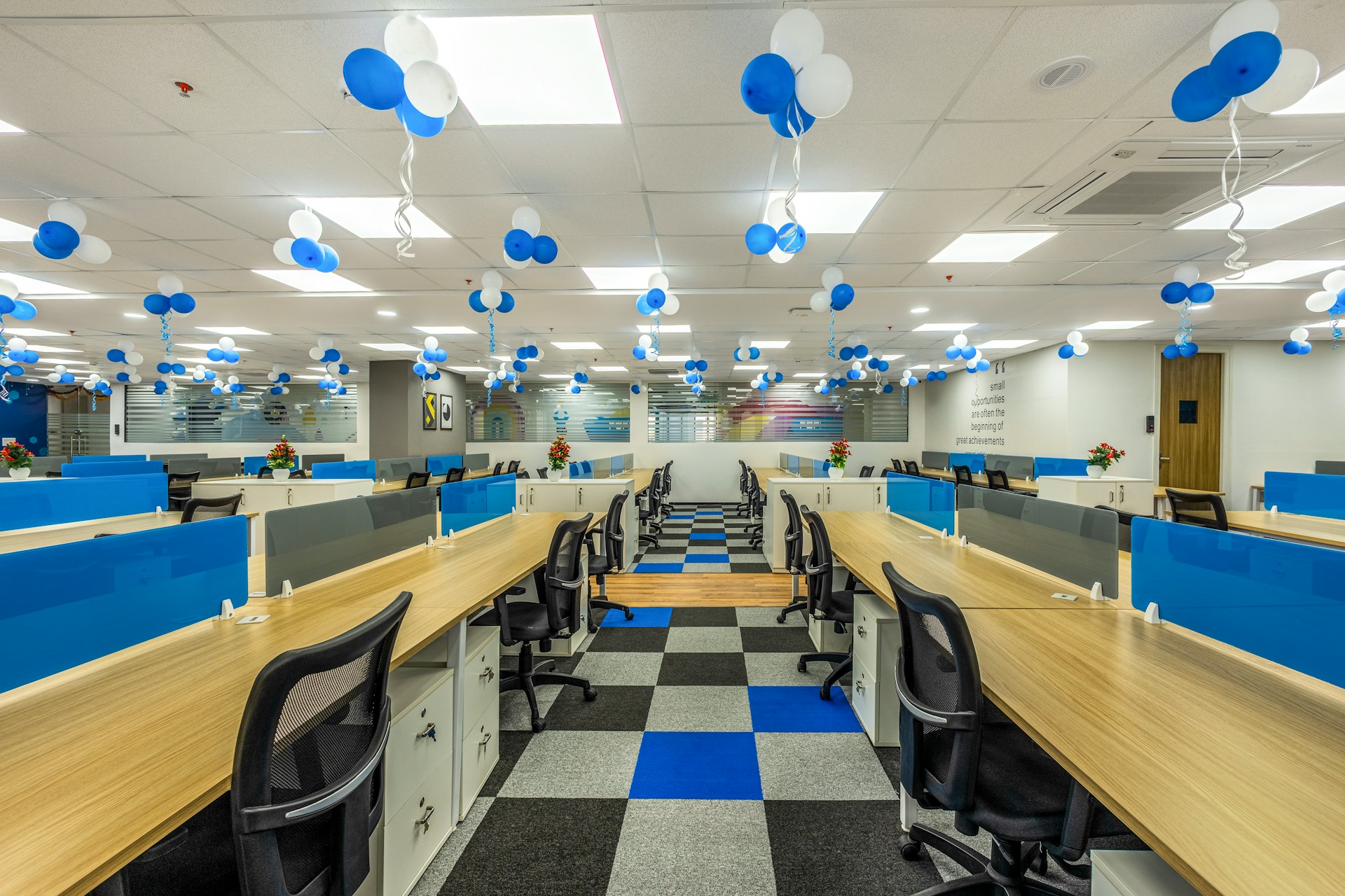 Why Choose Turnkey Office Interior Solutions in Delhi for Your Office Project?